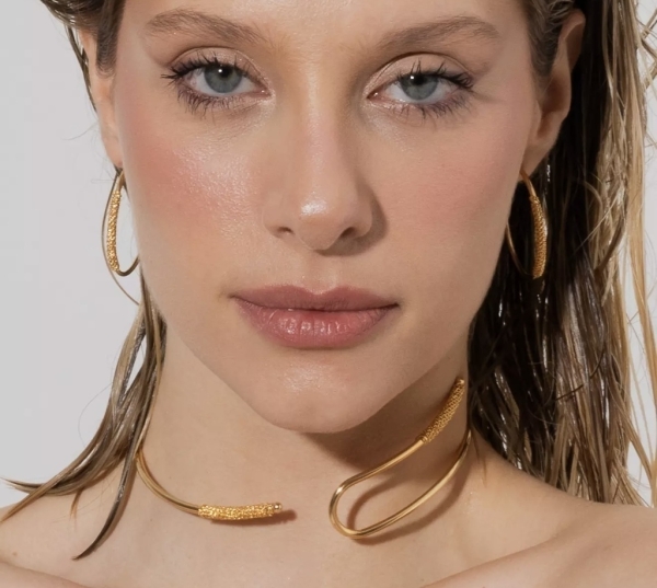Choker Glow