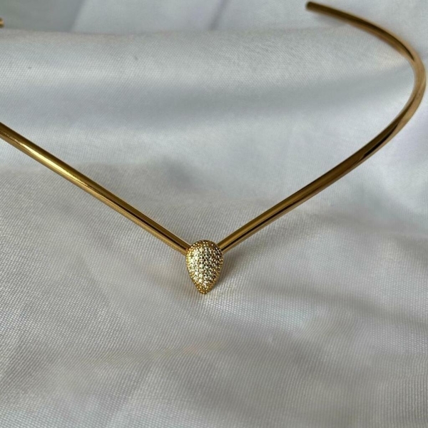 Choker aro com gota de zircônia